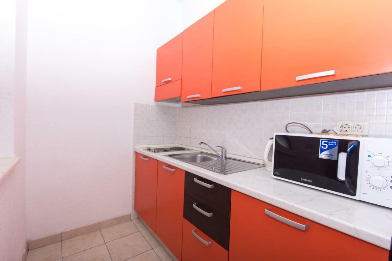 Apartments Fumija Трогір Екстер'єр фото